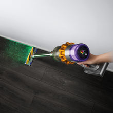 Load image into Gallery viewer, Dyson V15 Detect ™ Absolute Cordless Vacuum Cleaner (Sprayed Yellow/Nickel)
