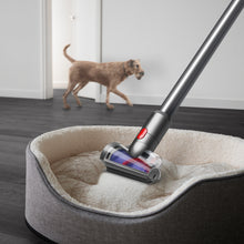 Load image into Gallery viewer, Dyson V15 Detect ™ Absolute Cordless Vacuum Cleaner (Sprayed Yellow/Nickel)
